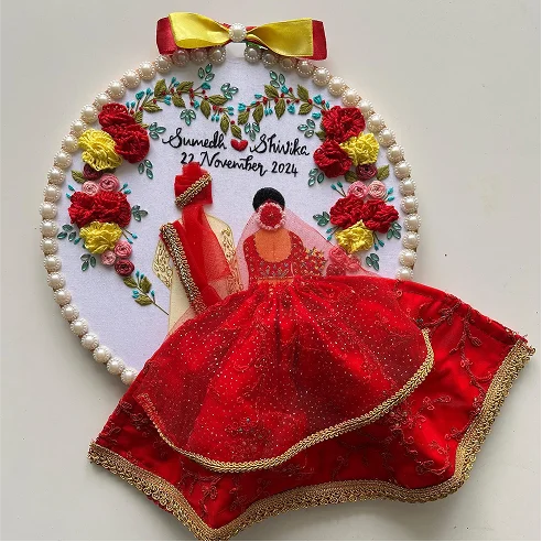 Forever in Bloom – April Love Hoop