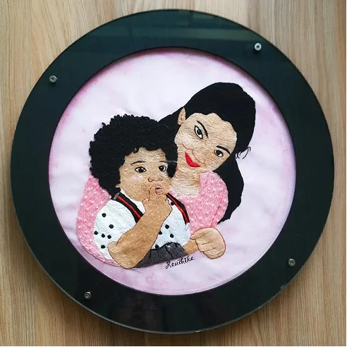 Mommy & Me- Thread Portrait(Glass Framed)